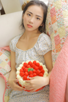 日本丰满大乳人妻无码